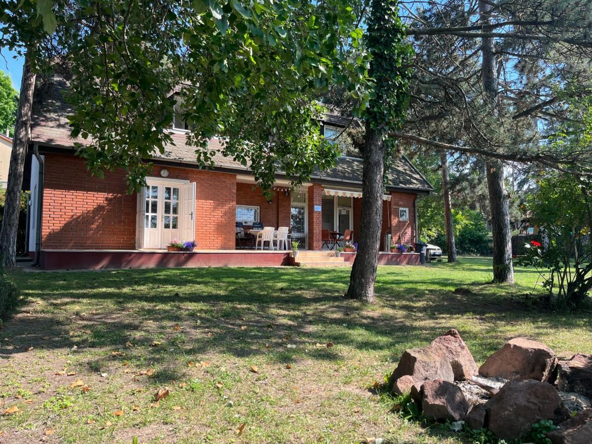 Appartamento Casa Di Bianca - Koezvetlen Vizparti Nyaralo Siófok Esterno foto